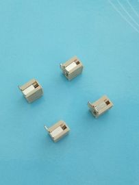 Cina 3 Pole SMT Right Angle PCB Connectors Wire to Board 1.5mm Pitch Beige Color pabrik